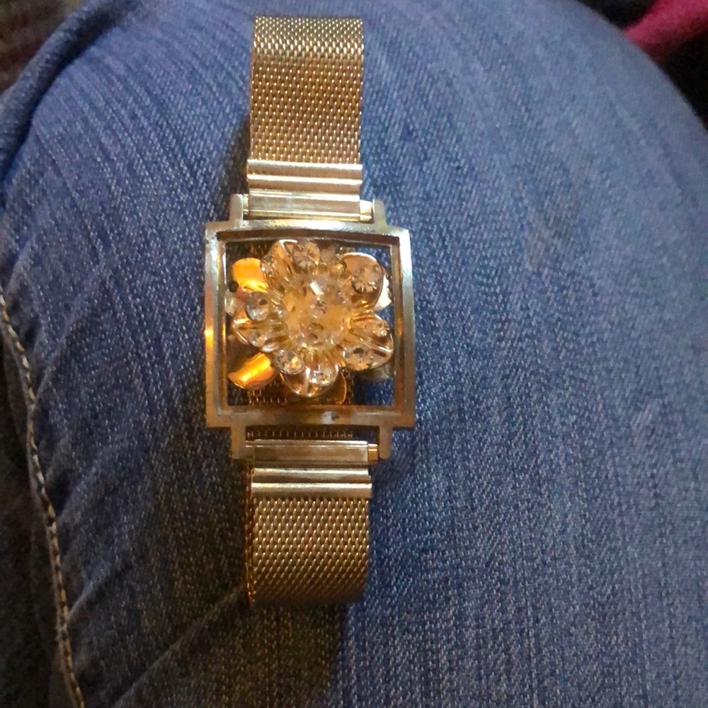 Custom Designed Creations Silver Mesh Bracelet with Crystal Flower